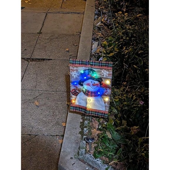 New Lighted Christmas Garden Flag 12x18" LED Snowman Flag for Outdoor Decor - Picture 2 of 10